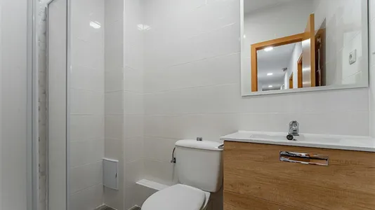 Rooms in Madrid Salamanca - photo 8