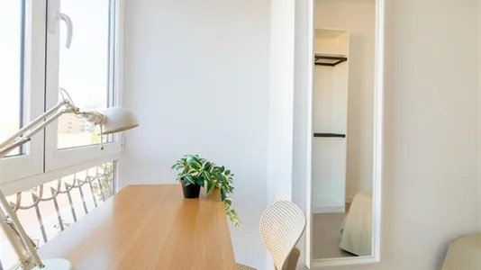 Rooms in Valencia L'Eixample - photo 4