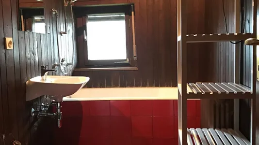 Rooms in Besnica - photo 6