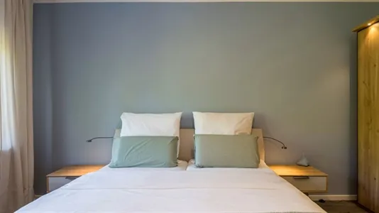 Apartments in Berlin Steglitz-Zehlendorf - photo 5