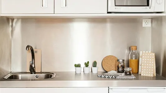 Rooms in Madrid Moncloa-Aravaca - photo 5