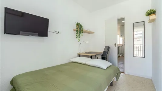 Rooms in Granada - photo 4