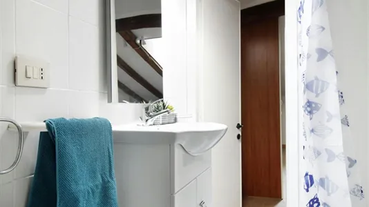 Rooms in Bologna - photo 9