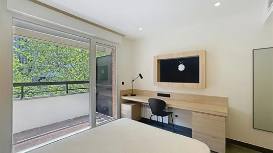 Rooms in Madrid Fuencarral-El Pardo - photo 6
