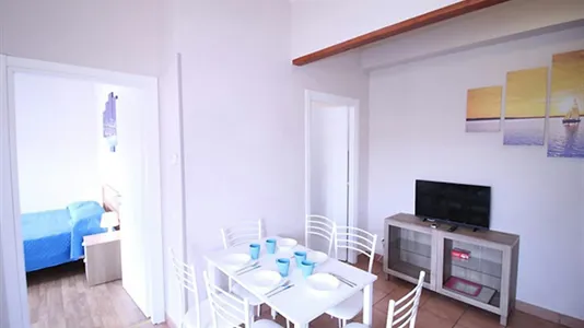 Apartments in Roma Municipio VII – Appio-Latino/Tuscolano/Cinecittà - photo 6