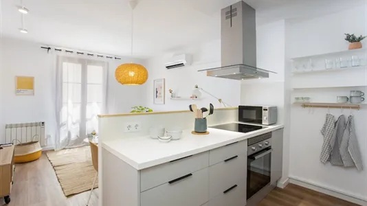 Apartments in Barcelona Ciutat Vella - photo 10