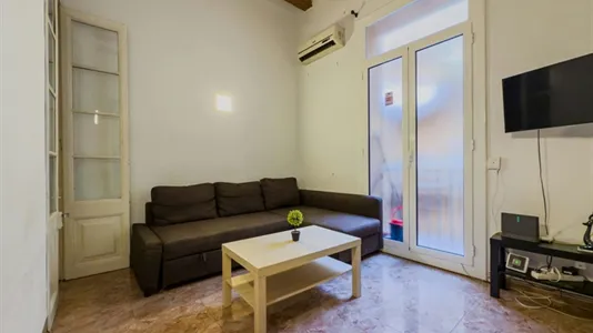 Apartments in Barcelona Ciutat Vella - photo 8
