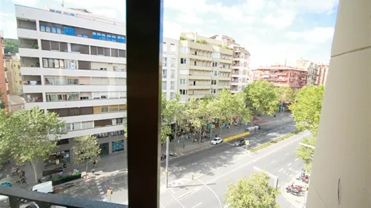 Rooms in Barcelona Eixample - photo 7