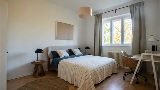 Apartments in Berlin Charlottenburg-Wilmersdorf - photo 3