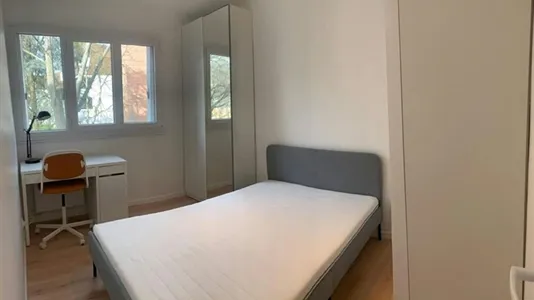 Rooms in Torcy - photo 4