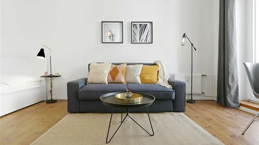 Apartments in Berlin Mitte - photo 4