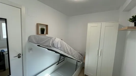 Rooms in Valencia Extramurs - photo 2