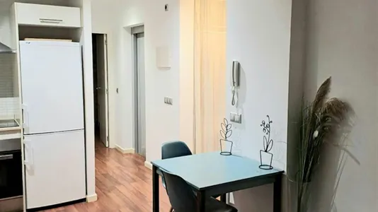 Apartments in Barcelona Ciutat Vella - photo 2