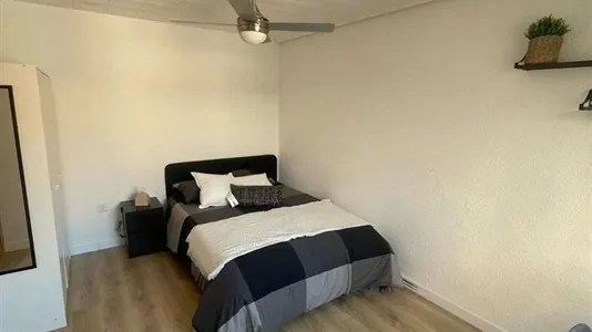 Rooms in Tavernes Blanques - photo 4