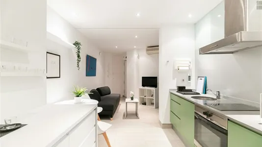 Apartments in Barcelona Ciutat Vella - photo 9