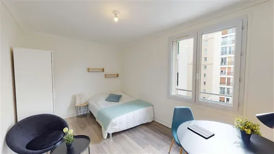 Rooms in Paris 17ème arrondissement - photo 3