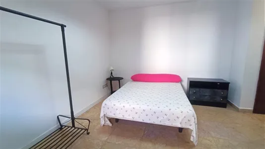 Rooms in Madrid Moncloa-Aravaca - photo 4