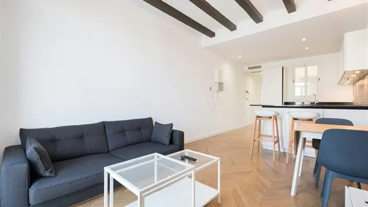Apartments in Barcelona Ciutat Vella - photo 7