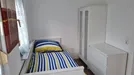 Apartment for rent, Stuttgart, &lt;span class=&quot;blurred street&quot; onclick=&quot;ProcessAdRequest(7710212)&quot;&gt;&lt;span class=&quot;hint&quot;&gt;See streetname&lt;/span&gt;[xxxxxxxxxxxxx]&lt;/span&gt;