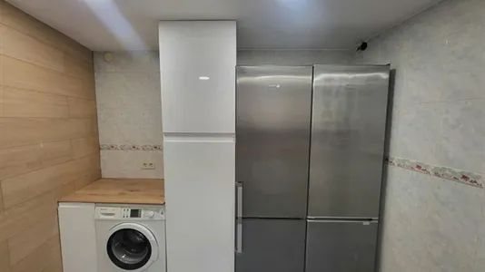 Rooms in Zaragoza - photo 10