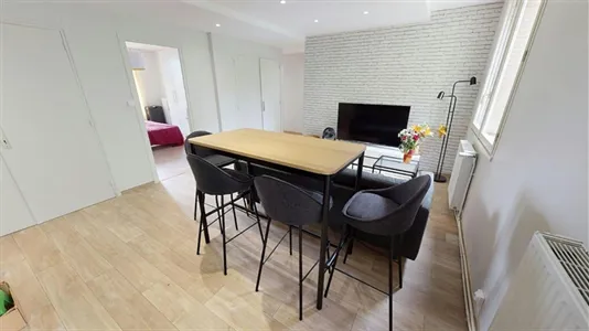 Rooms in Grenoble - photo 9