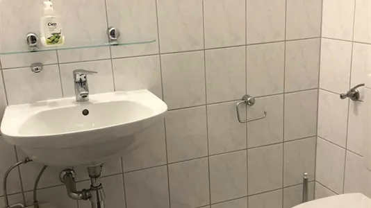 Rooms in Frankfurt Süd - photo 6