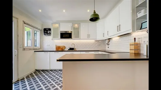 Houses in Location is not specified - photo 9