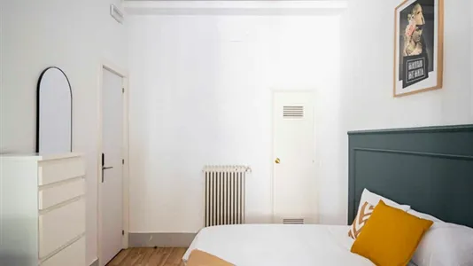 Rooms in Madrid Centro - photo 7