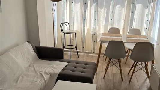 Rooms in Málaga - photo 4