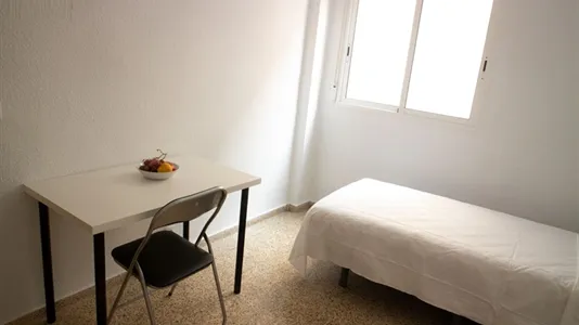 Rooms in Valencia Camins al Grau - photo 6