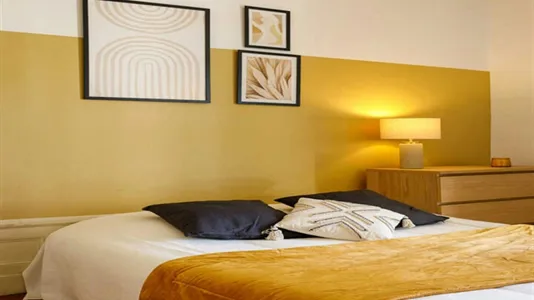Rooms in Lyon - photo 4
