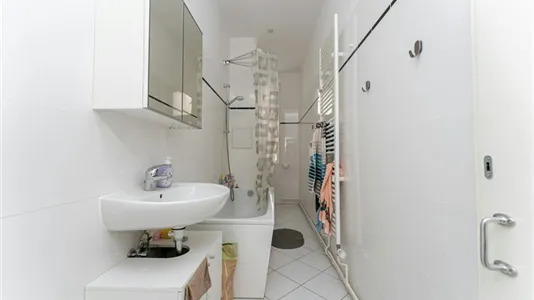 Rooms in Berlin Friedrichshain-Kreuzberg - photo 7