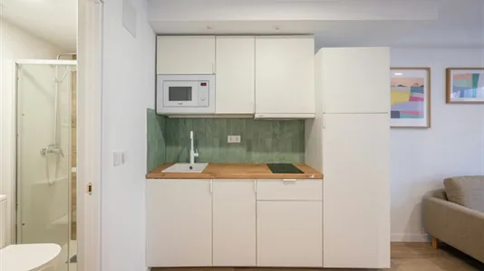 Apartments in Los Claveles - photo 8