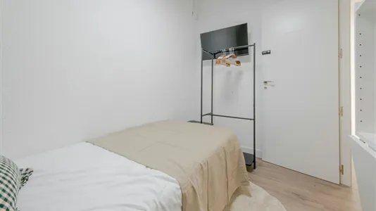 Rooms in Madrid Chamberí - photo 5