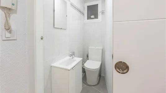 Rooms in el Camí de Vera - photo 6