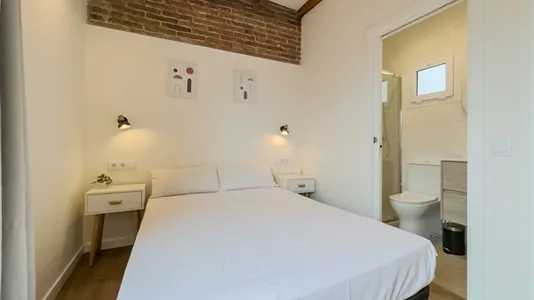 Apartments in Barcelona Ciutat Vella - photo 8