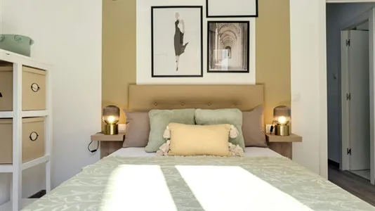 Apartments in Barcelona Ciutat Vella - photo 10