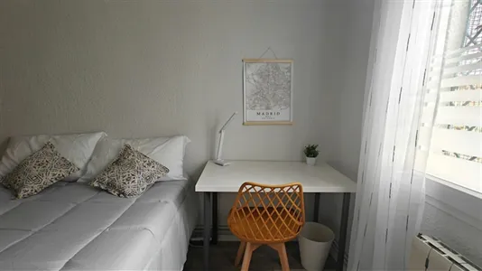 Rooms in Madrid Carabanchel - photo 8