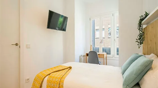 Rooms in Madrid Chamberí - photo 4