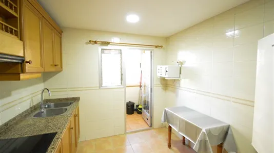 Rooms in Valencia Algirós - photo 10