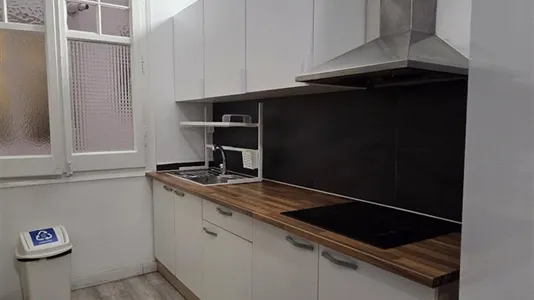 Rooms in Barcelona Eixample - photo 9