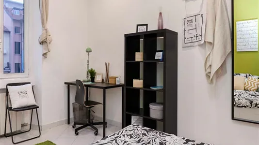 Rooms in Milano Zona 5 - Vigentino, Chiaravalle, Gratosoglio - photo 3