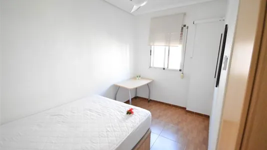 Rooms in Valencia Algirós - photo 4