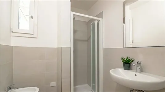 Rooms in Florence - photo 3