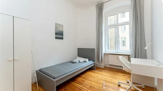 Rooms in Berlin Friedrichshain-Kreuzberg - photo 1