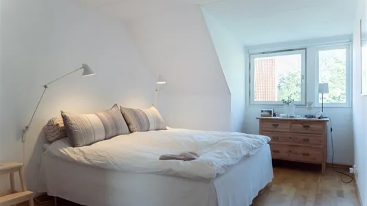 Houses in Lerum - photo 6