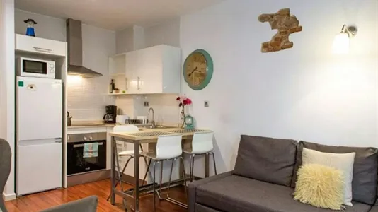 Apartments in Barcelona Ciutat Vella - photo 5