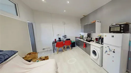 Rooms in Lyon - photo 6