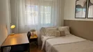 Room for rent, Madrid Carabanchel, Madrid, Calle Jilguero