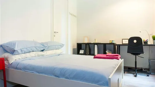 Rooms in Milano Zona 5 - Vigentino, Chiaravalle, Gratosoglio - photo 3